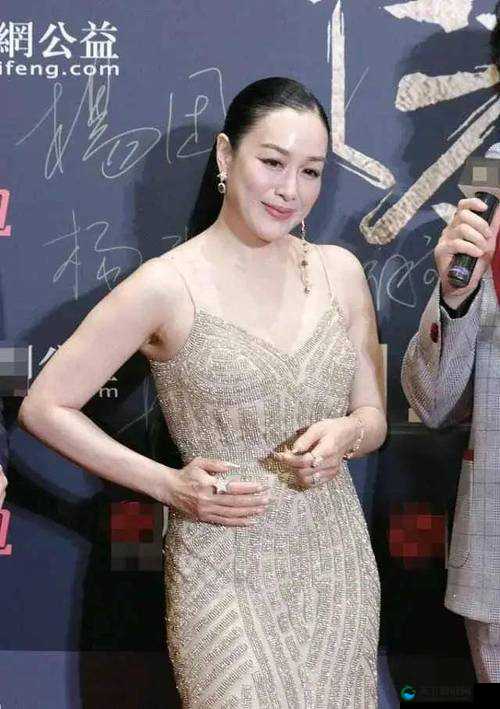 ：违背伦理当众搡老女人老 91 妇女老熟女，引起社会公愤
