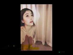 女子浪叫：让你欲罢不能的呻吟声