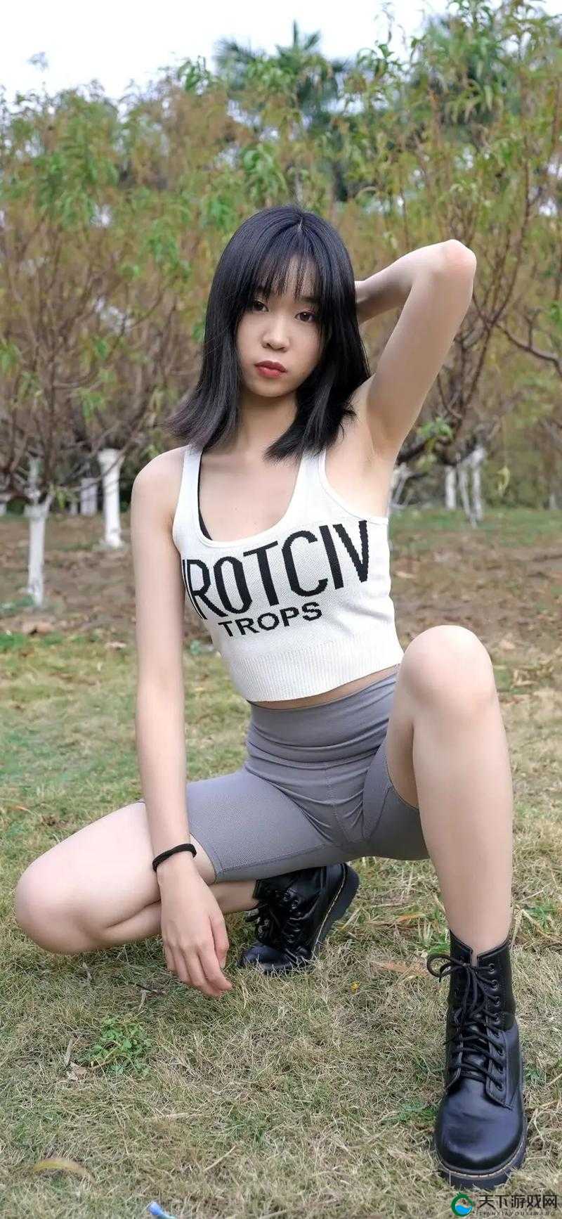 美女扒开腿秘：男人爽桶的极致体验与激情碰撞
