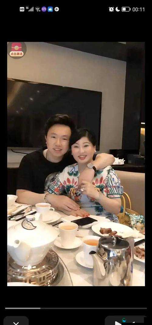 丰满的岳母与女胥之间那复杂而微妙的关系