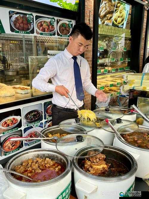 GayXXXXGay 外卖激情：一场独特的外卖体验之旅