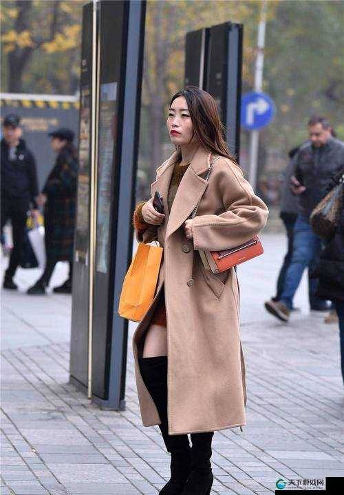 粉嫩小泬极品美女 av 久久 96:极致诱惑的精彩呈现
