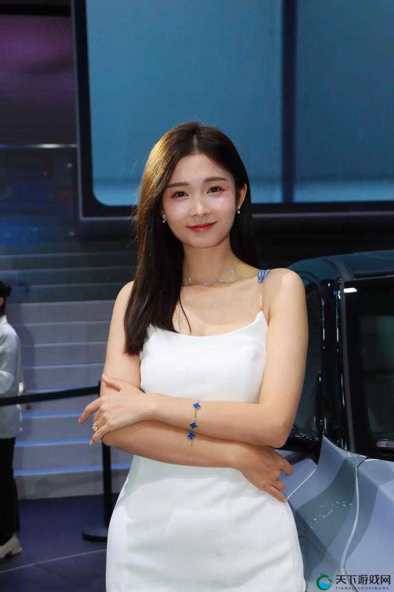 享受私密互动，尽在 livejasmin：与全球模特实时交流