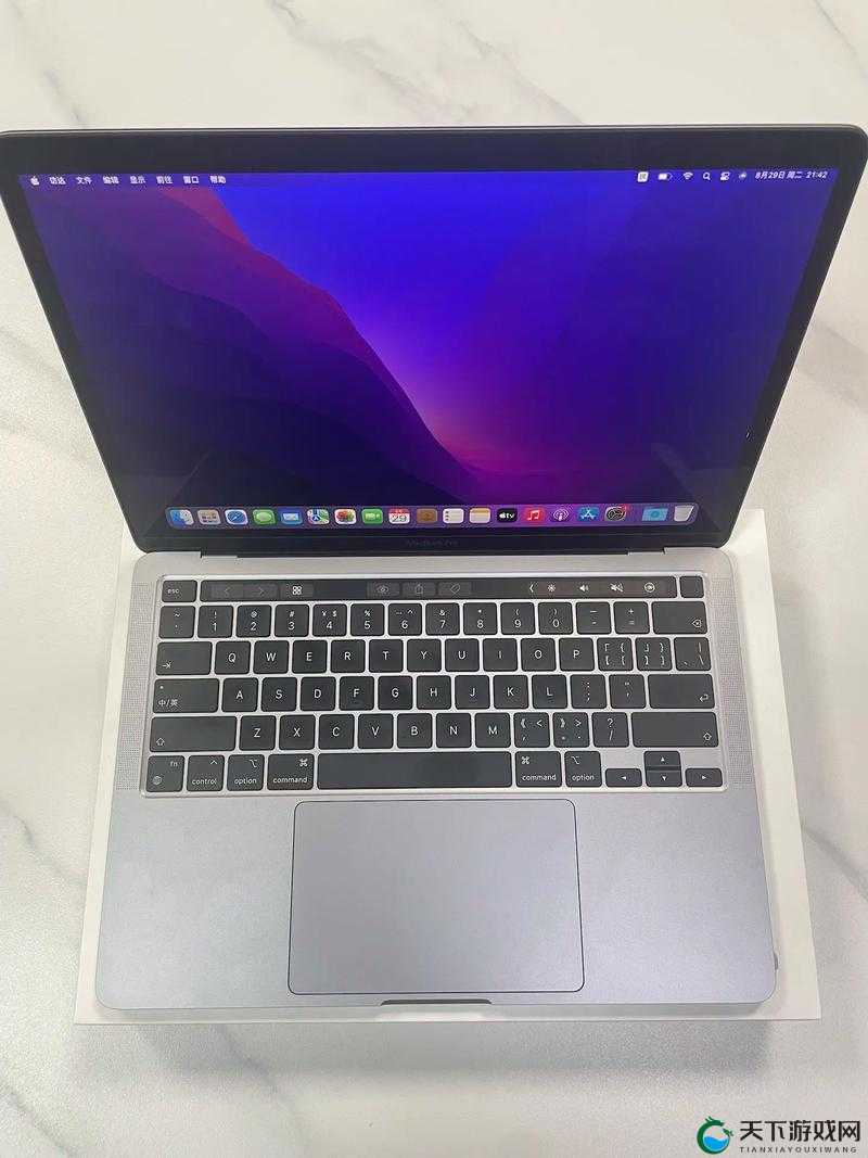 1819 岁 MacBook Pro 外观设计：苹果经典再升级