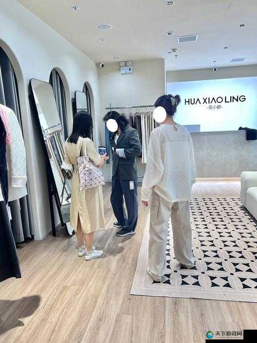 小扫货水能么多叫出来公：开启疯狂购物之旅