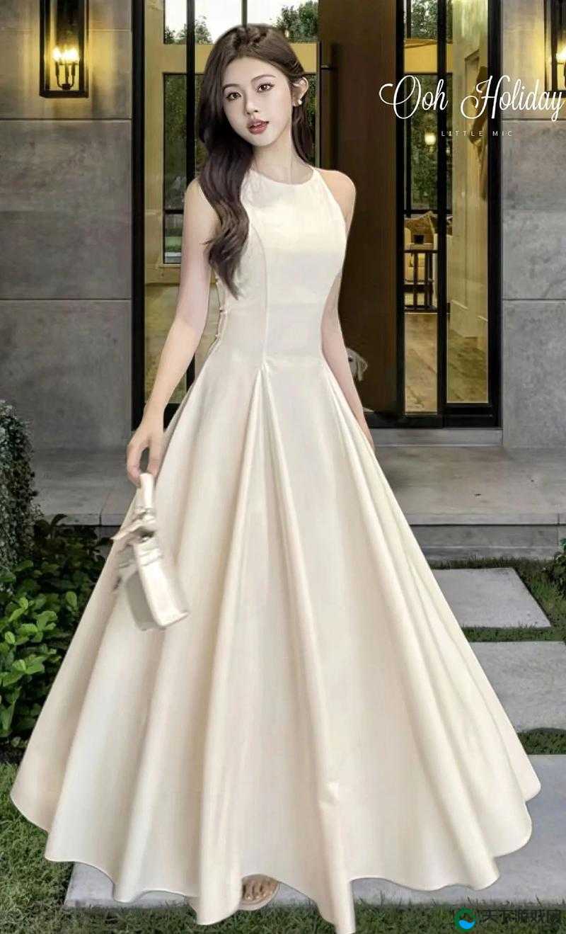 如何优雅地掀起礼服后摆并挺入：一个充满魅力的时尚技巧