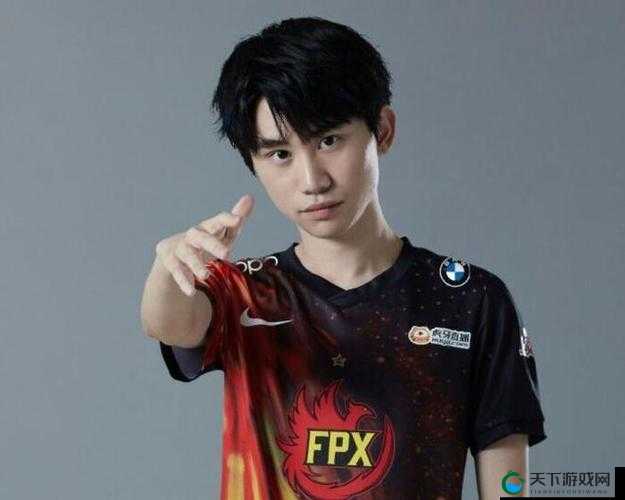 主播 Doinb 回归登热搜：粉丝们激动不已热情高涨
