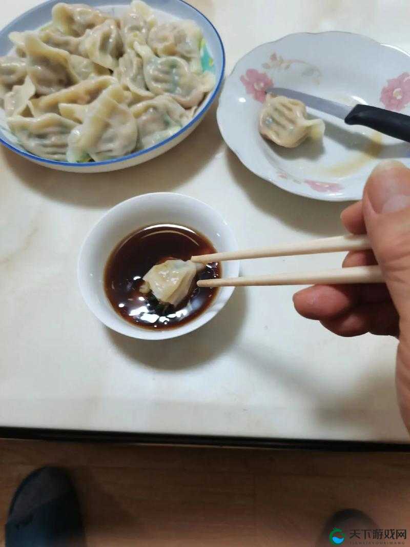 梁教授需全力稳住肉馅水饺以防出现意外状况