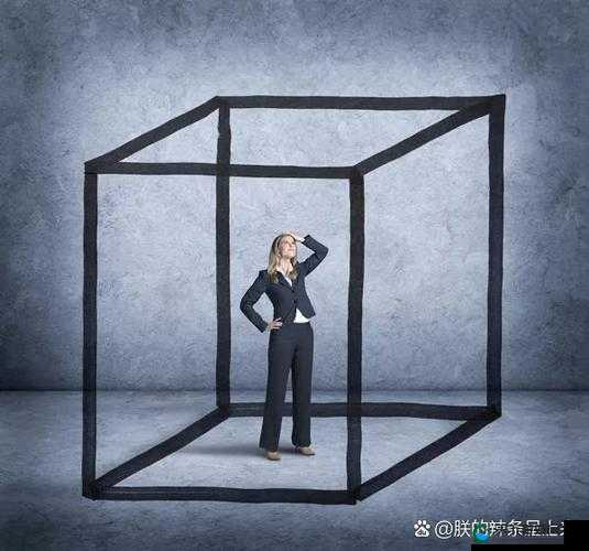一个 上面一个摸下边：探索性与边界的边界