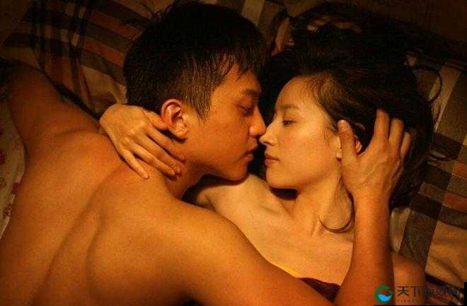 扒开老女人那隐秘的毛荫荫之奇特景象