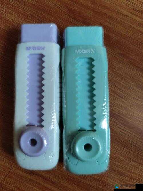 上课玩电动玩具，即将宣布上新中文字幕：精彩内容不容错过