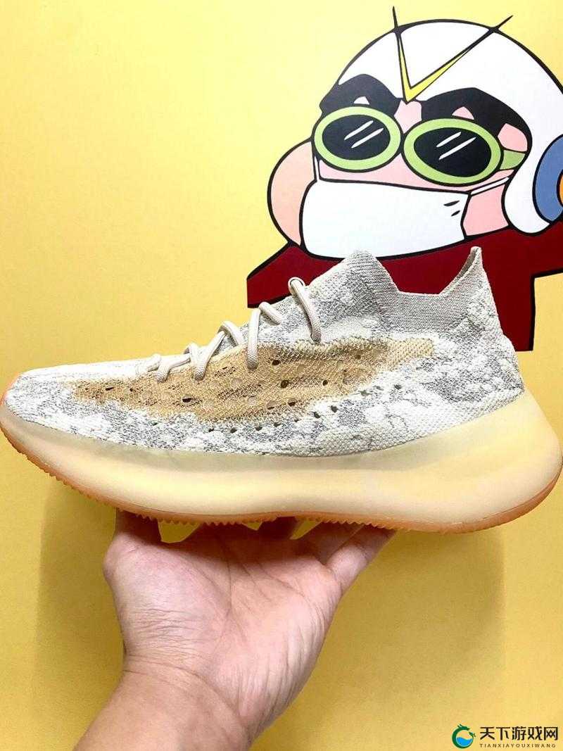 Yeezy380 蜜桃粉和白色即将下架：再不入手就晚了
