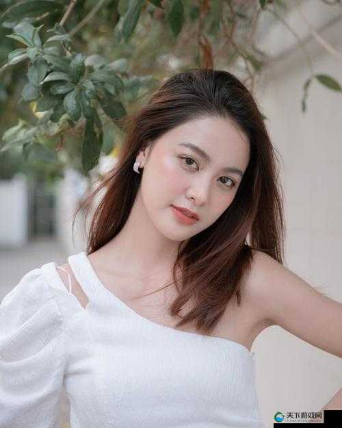 少妇下身 BBw 凹凸沟：探寻女性魅力的奥秘