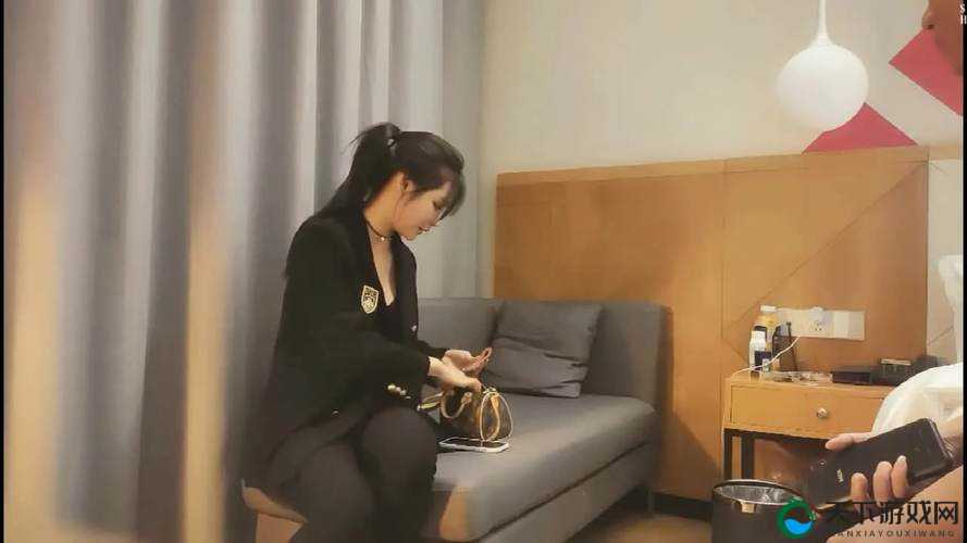 强烈欲望呼喊：操我好吗啊啊操死了射我脸上