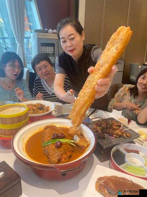 夏晴子秦可欣中秋节欢迎仪式：一场温馨欢乐的聚会