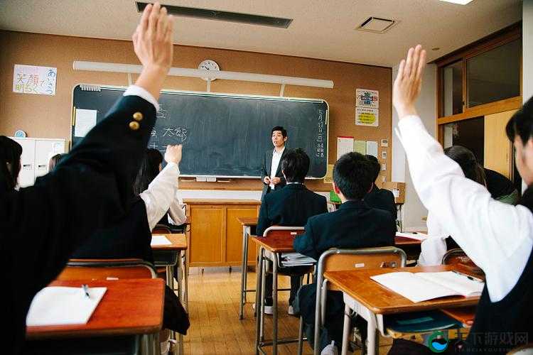 日本老师和 10 个学生的故事：在教室发生的事情