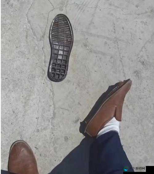 快顶不住了刺射腿上：这到底是怎么回事该如何应对