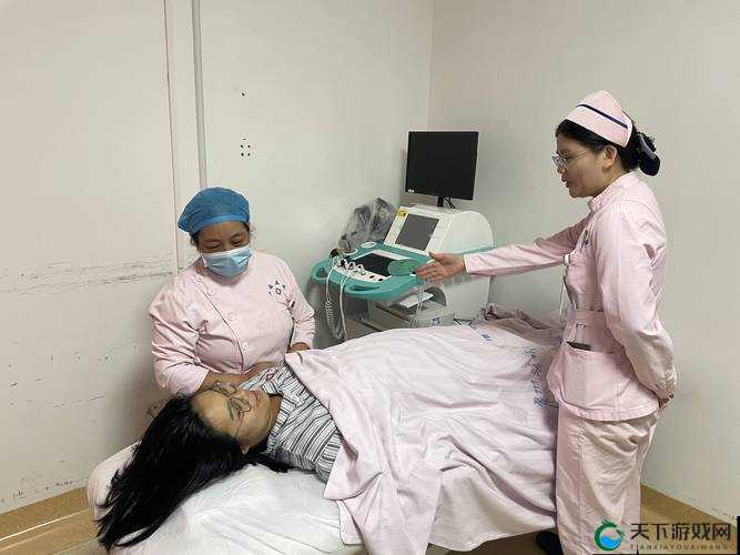 ：护士硕大奶头奶水涌出：震惊场面引发热议