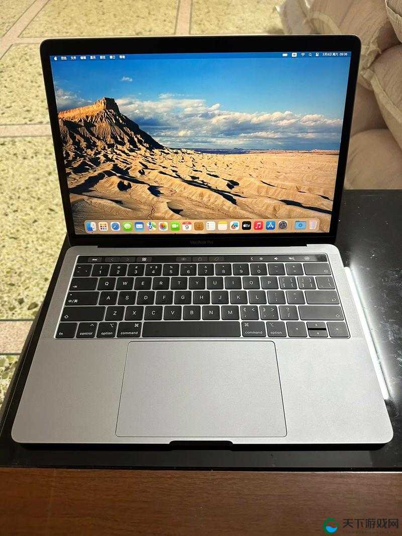 18-19macbook pro：轻薄与性能的完美融合