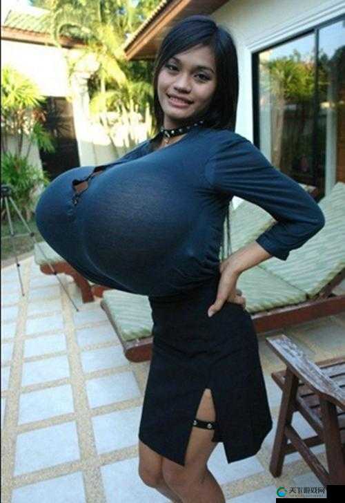巨胸爆乳露双奶头被？：探索女性身体之美
