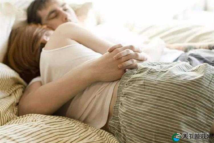 朋友夫妻来我家睡觉的化解方法：保持礼貌尊重并提供独立空间