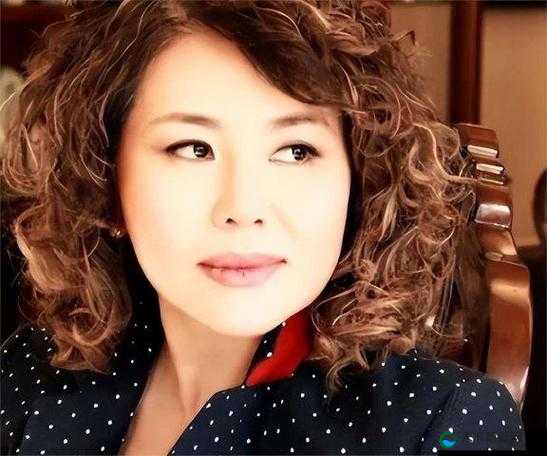 我的儿子何其翔与他的妻子方静:家庭与爱的故事