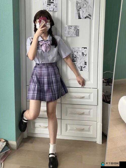 从校服衣袖看到葡萄怎么办:一场独特视角引发的思考与抉择