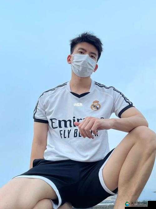 01 顾泽宇在天台被体育生究竟发生了何事
