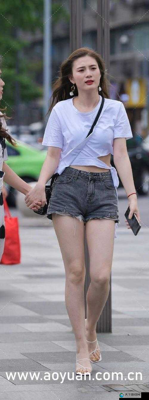 出租房里的交互高康张睿：一段充满未知的奇妙合租故事
