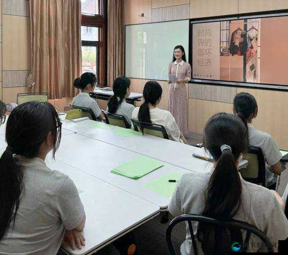 人文艺术课高清照片：领略艺术之美与文化魅力