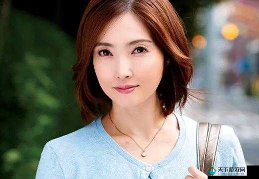 本庄优花：哺乳期的母爱与温柔