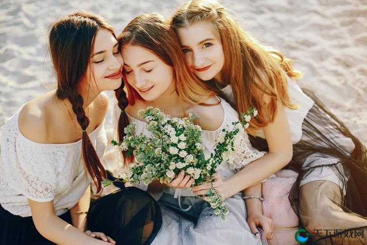 两个人视频：记录真挚友情与美好瞬间的珍贵影像