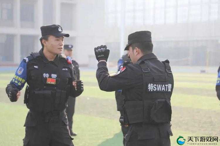 特警 X 老师高 H:以热血与担当守护一方平安