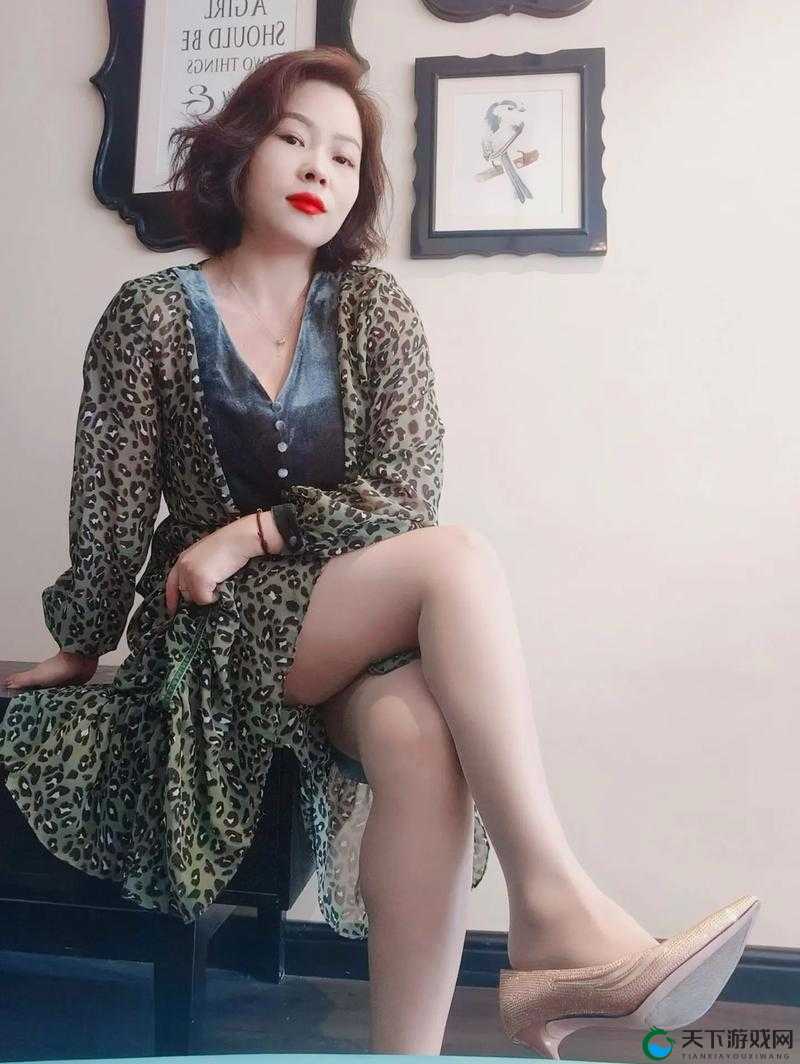 色女熟妇：在情感世界中的欲望与挣扎之途