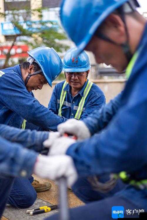 维修工人的绝遇视频：困境中的坚守与希望之光