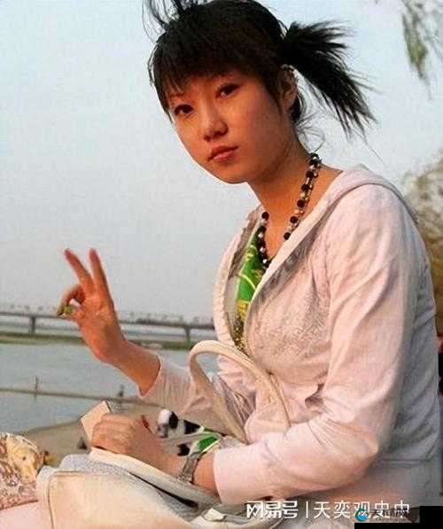 西西人体做爰大胆 AV 张悠雨：探索身体的艺术与激情
