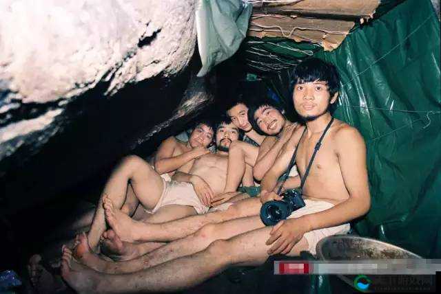 中国男Gay裸体XNXX军人的真实生活与挑战：揭秘军旅生涯中的隐秘故事