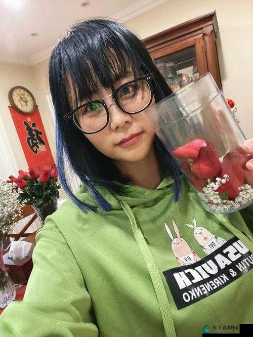 法国足球宝贝，颜值与身材并存，网友：这谁顶得住？满天星的花语是什么？代表了什么含义？
