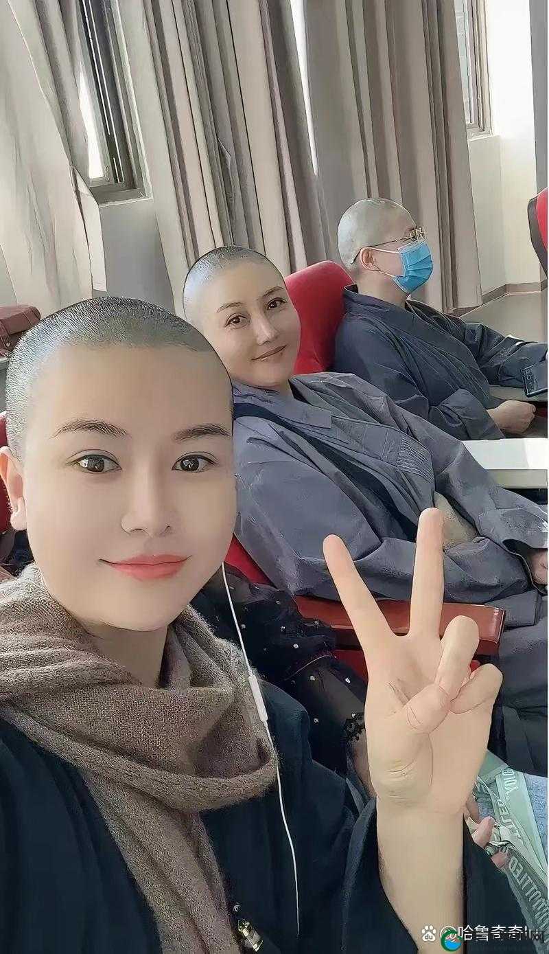 惊艳瞬间最漂亮尼姑照片曝光，网友直呼：这才是真正的佛系美颜