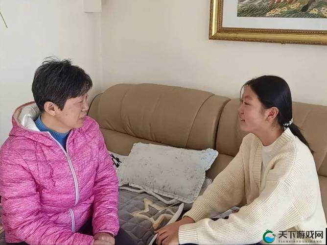 张律渝与妈妈视频在线观看，是怎样的温情时刻？