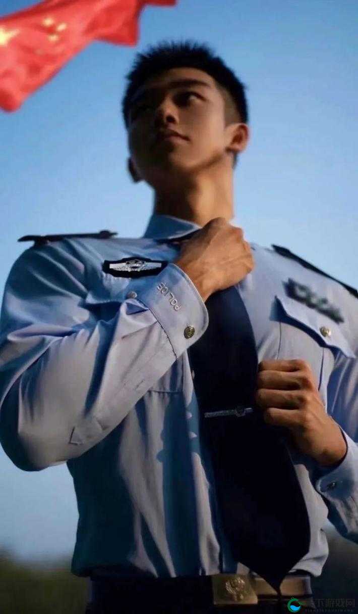 惊爆ChineseGay 痞帅警察究竟有着怎样不为人知的故事？ChineseGay 痞帅警察引热议，他们的生活与工作是怎样的？探究：ChineseGay 痞帅警察为何能吸引众多目光？