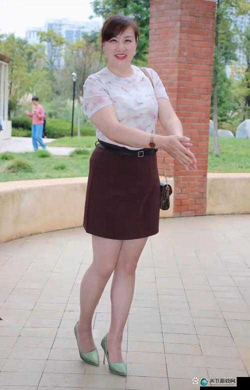 探索202丰满熟女妇大生的独特魅力与生活智慧，分享她们的成长故事与人生经验