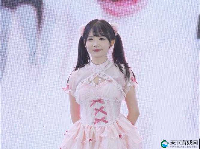 校花雪柔为何在浴室被灌满 jīng 液？是意外还是另有隐情？