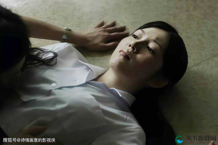 欲望高清：66M66电视下的禁忌夜